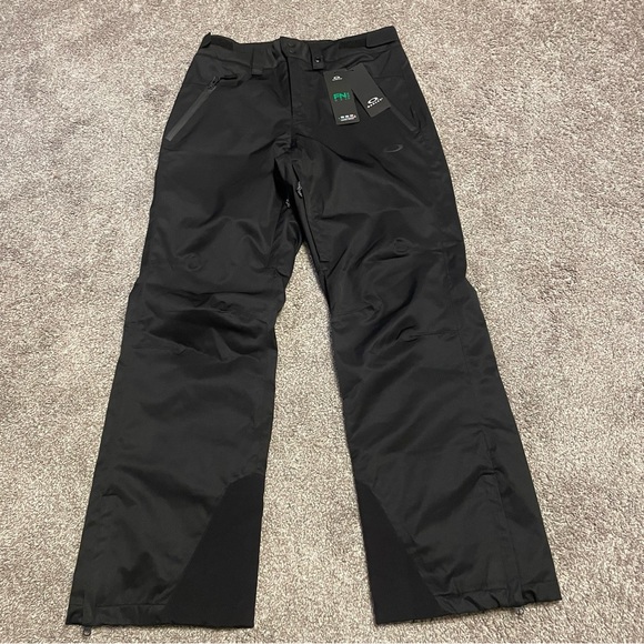 NWT Men’s Oakley Crescent 2.0 Shell 2L 10K Snow Pants Size S - Picture 1 of 4